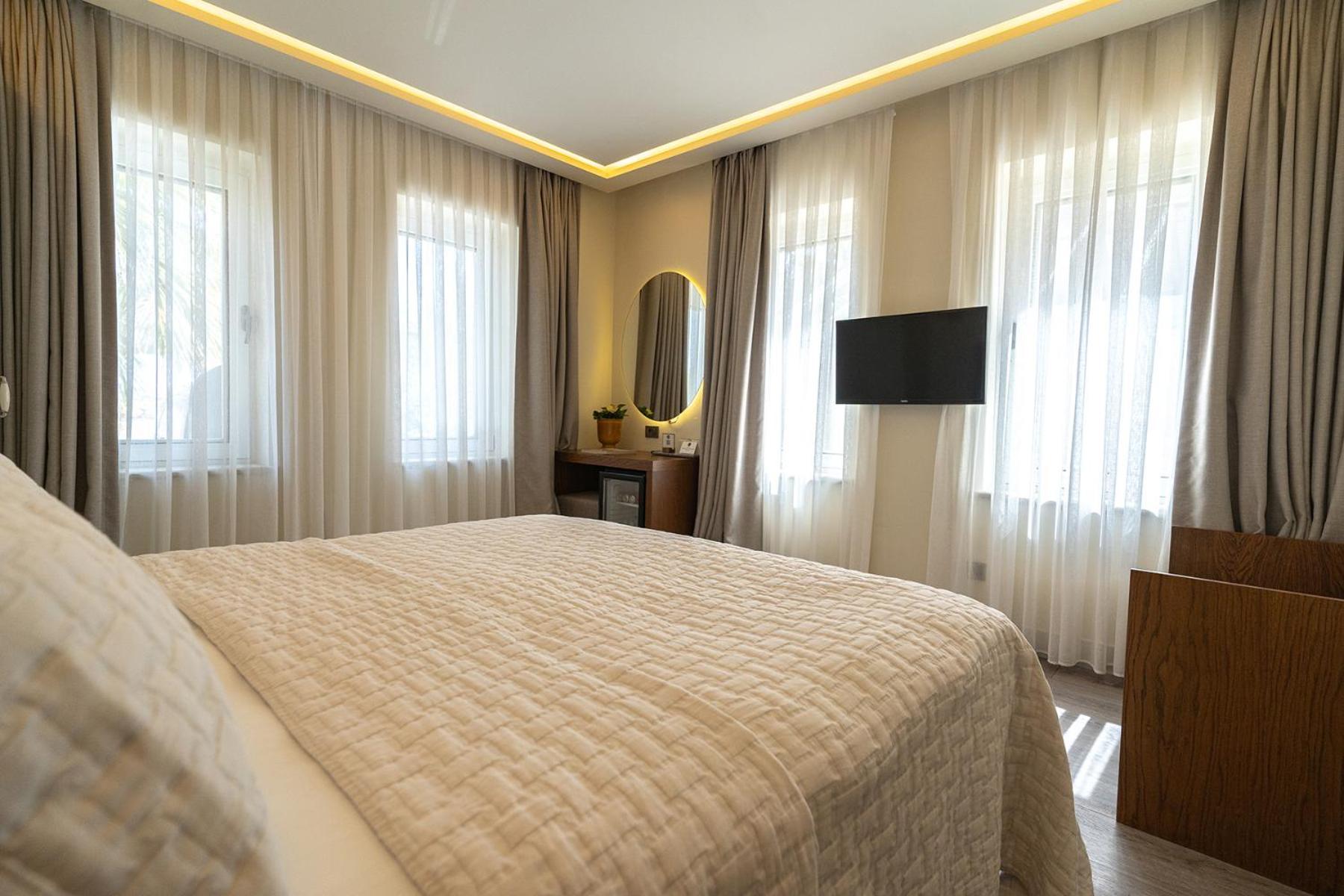 Casa Luna Hotel - Adult Only Alaçatı Exterior foto