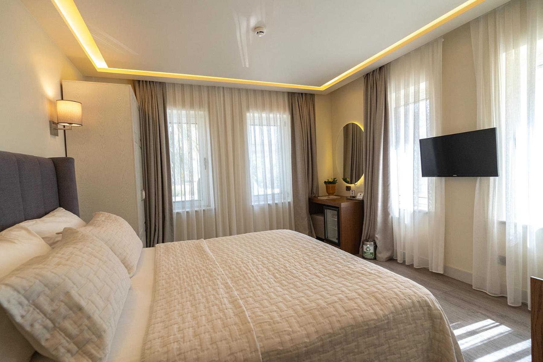 Casa Luna Hotel - Adult Only Alaçatı Exterior foto