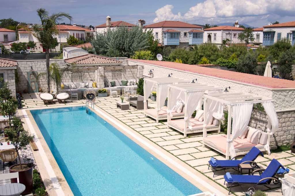 Casa Luna Hotel - Adult Only Alaçatı Exterior foto